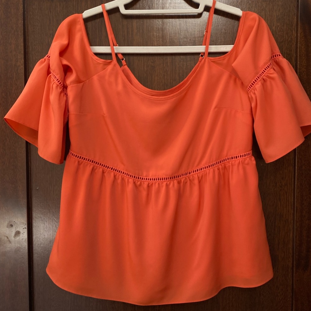 1. STATE Orange flouncy cold shoulder sleeve top